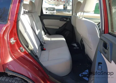 2016 Subaru Forester 2.5I Premium из США, поврежденный, VIN JF2SJADC1GH565628